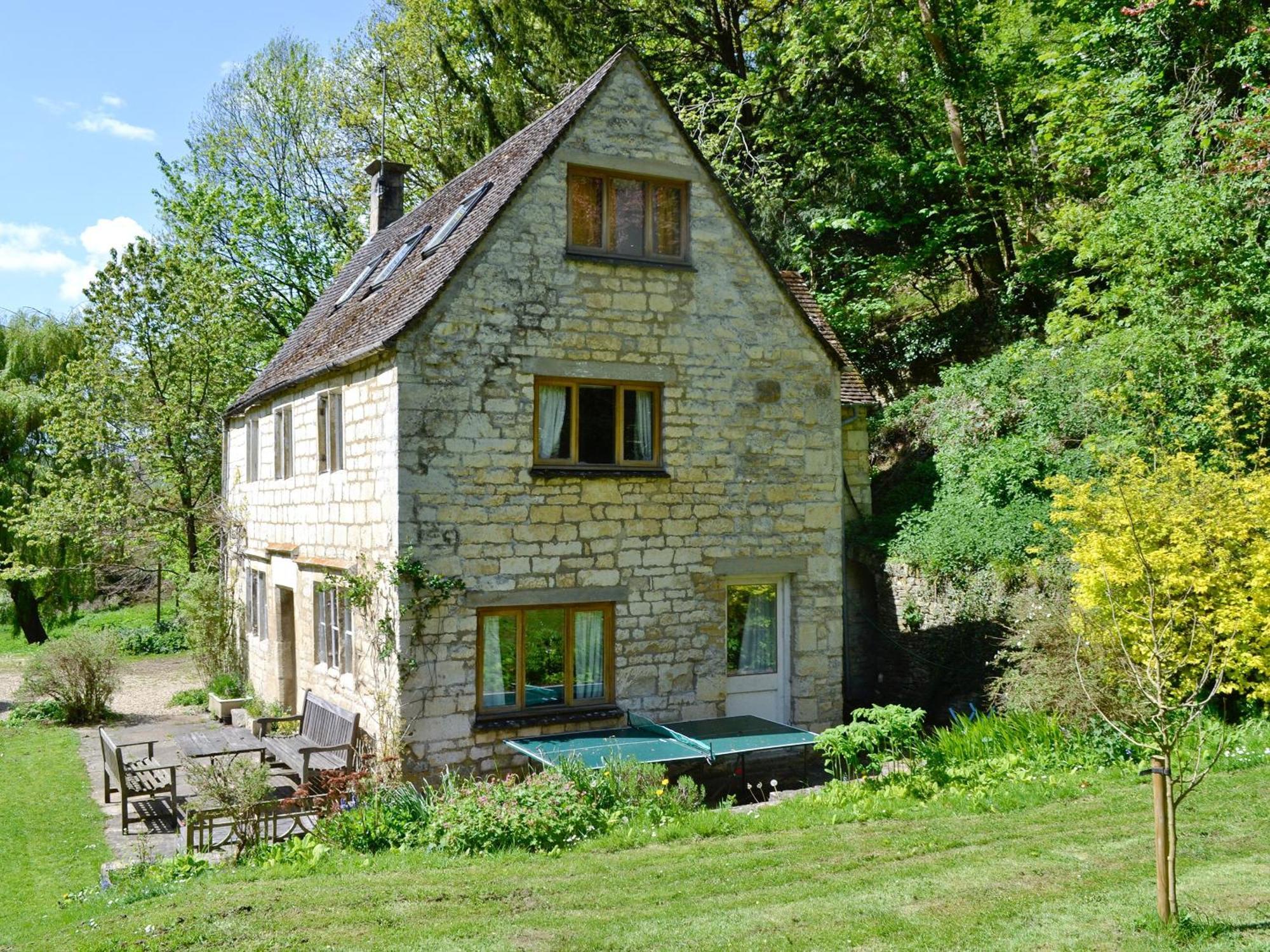 Bisley  Driftcombe Farmhouse מראה חיצוני תמונה